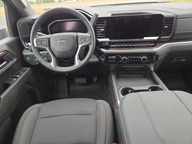 New 2026 Chevrolet Silverado 2500 LT w/ Trail Boss Package AWD/4WD image 7