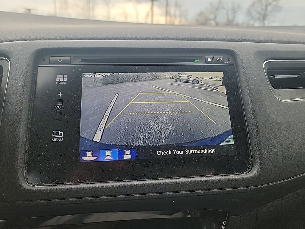 Used 2018 Honda HR-V EX image 8