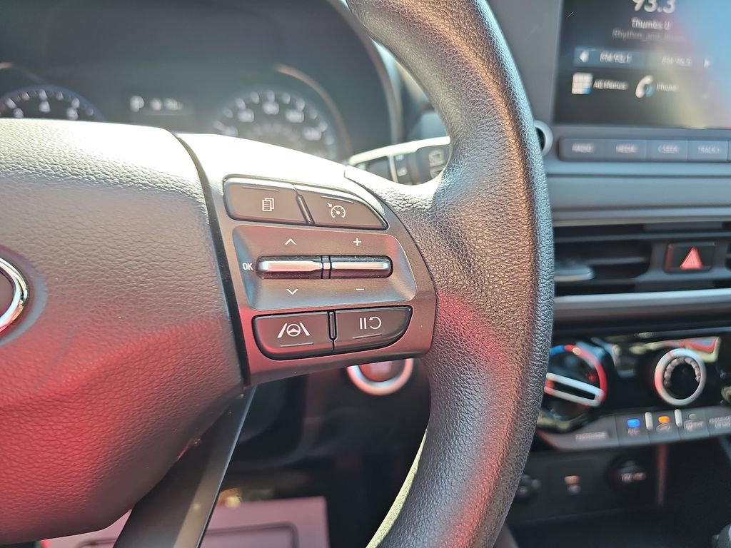 Used 2023 Hyundai Kona SEL FWD image 22