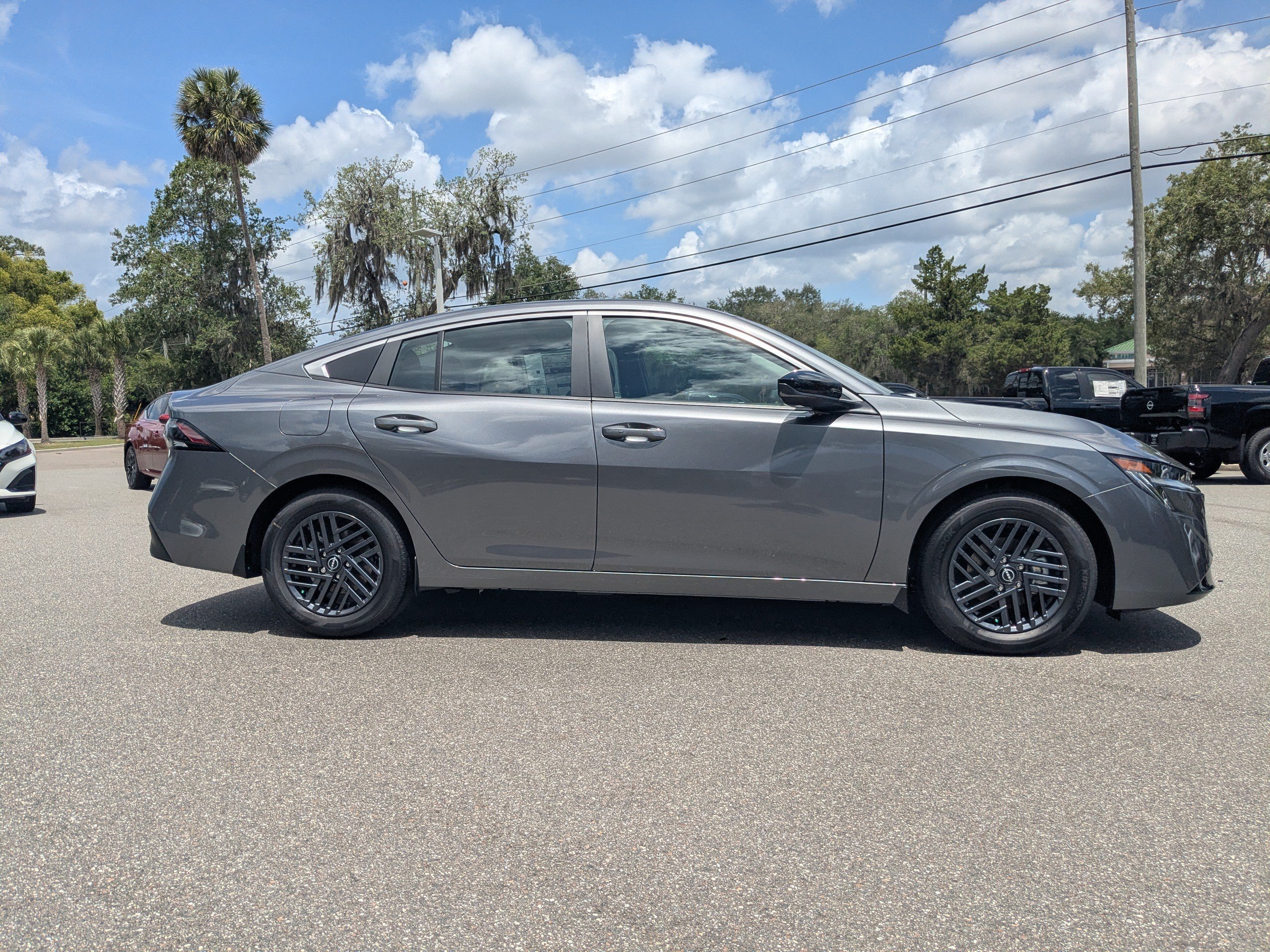 New 2026 Nissan Sentra SV w/ SV Convenience Package FWD image 3
