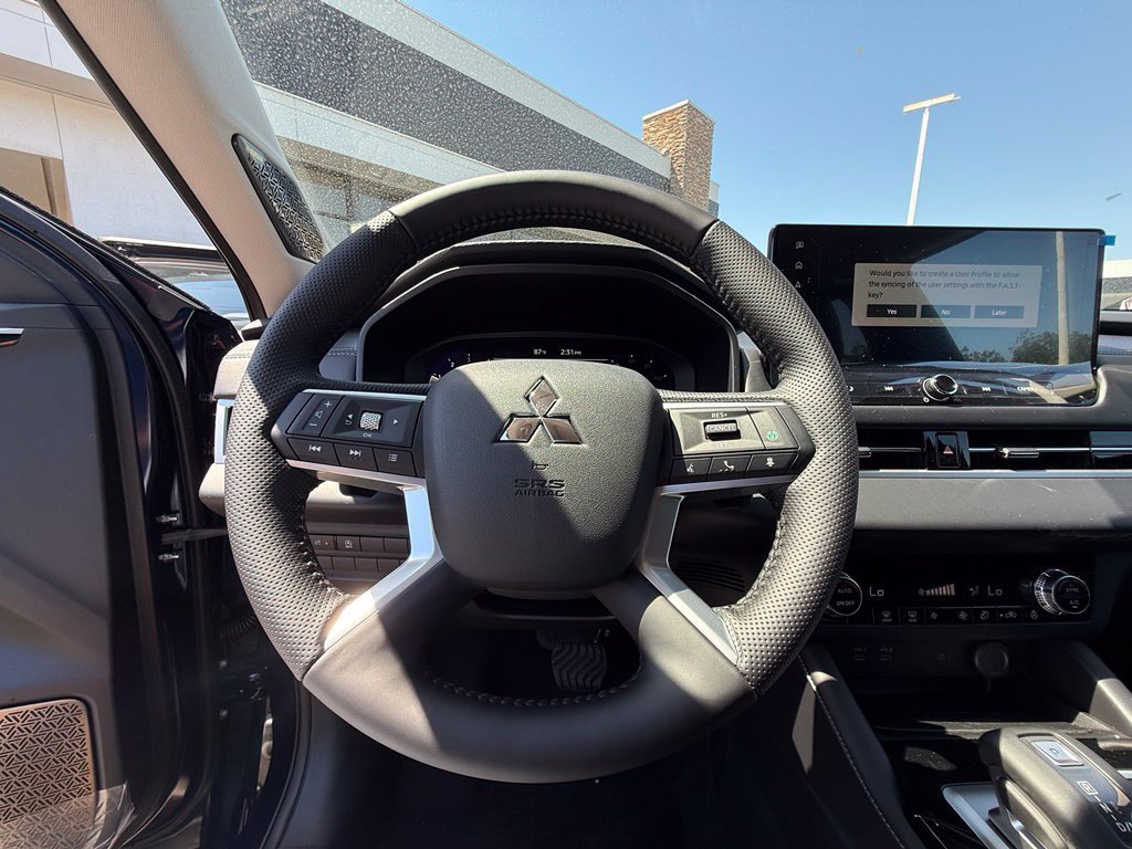 New 2026 Mitsubishi Outlander SE FWD image 17