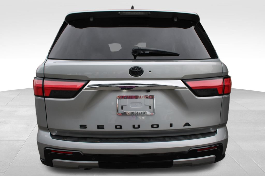 Certified 2024 Toyota Sequoia Limited AWD/4WD image 15