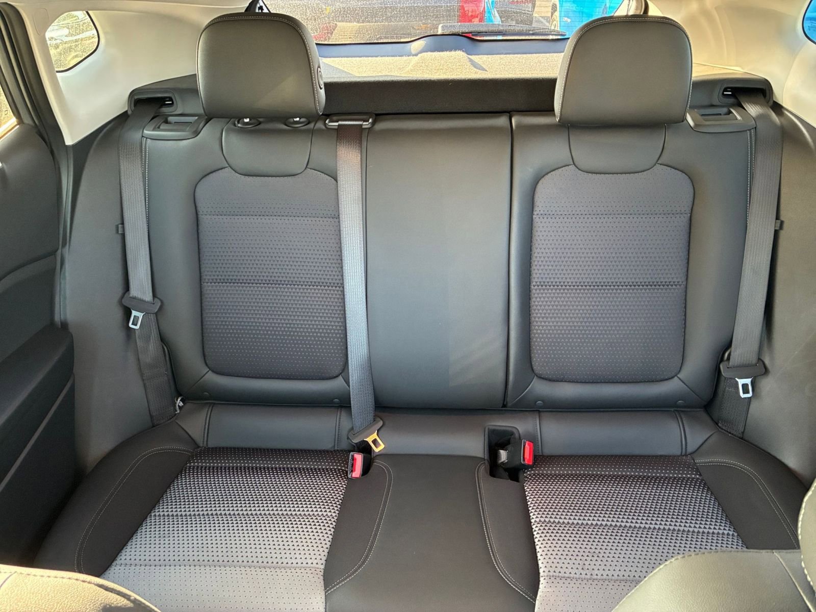 Used 2025 Chevrolet Trax LT image 36