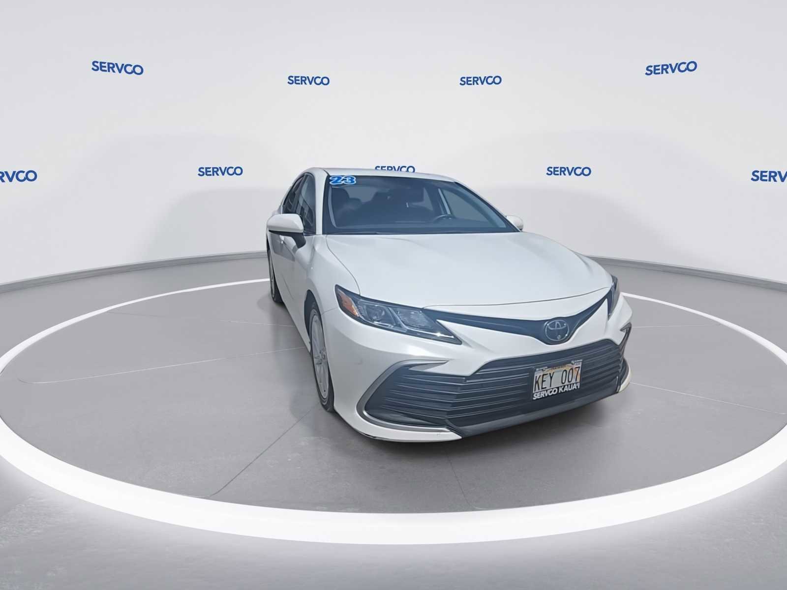 Used 2023 Toyota Camry LE image 3