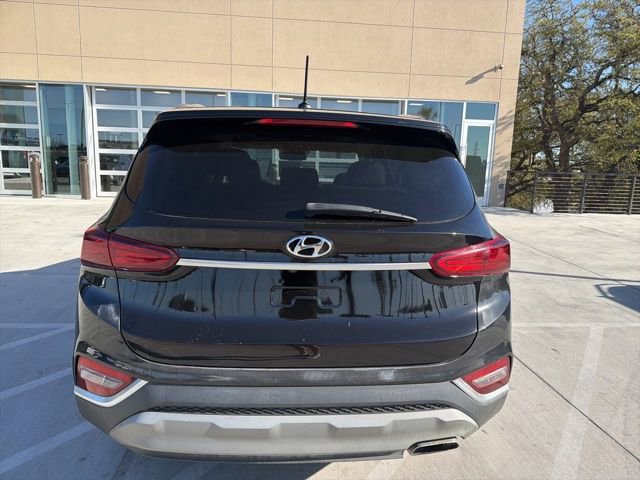 Used 2020 Hyundai Santa Fe SE image 6