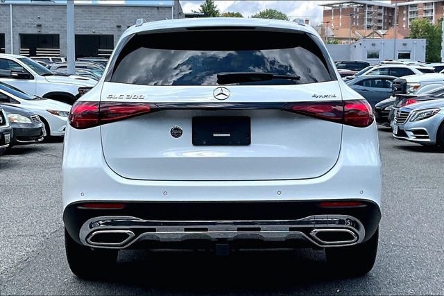 Used 2026 Mercedes-Benz GLC 300 4MATIC image 3