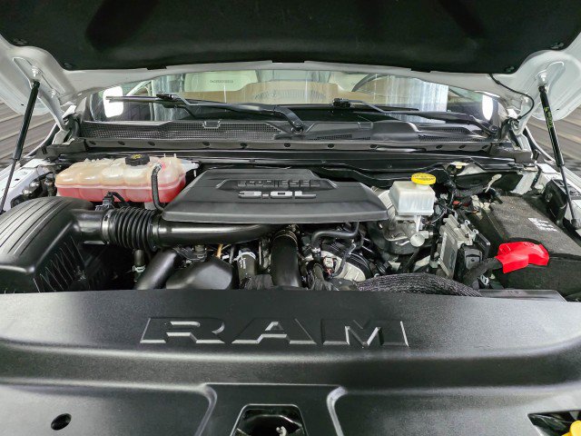 Used 2020 RAM 1500 Laramie image 40