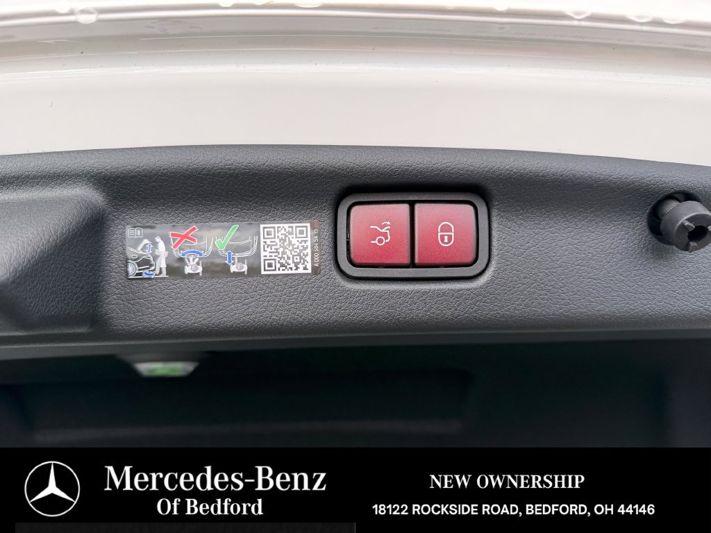 New 2026 Mercedes-Benz C 300 4MATIC Sedan image 21