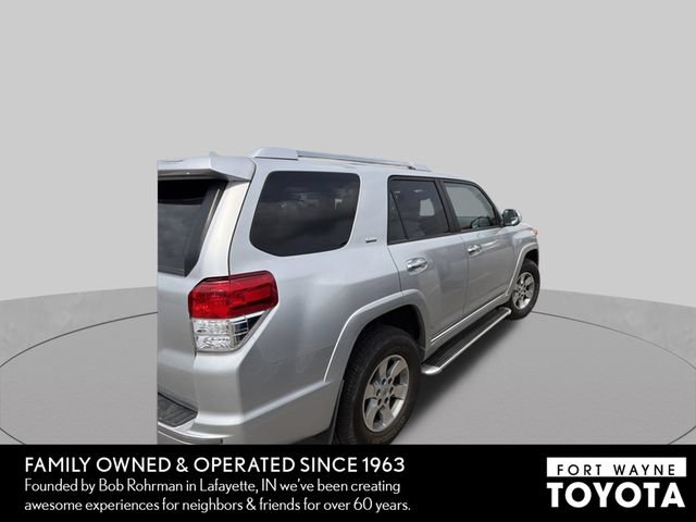 Used 2010 Toyota 4Runner SR5 w/ Convenience Pkg AWD/4WD image 5