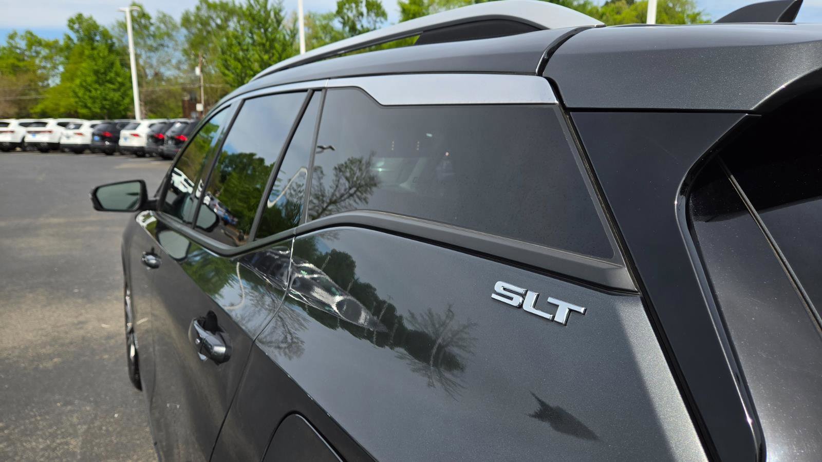 Used 2021 GMC Terrain SLT FWD image 11