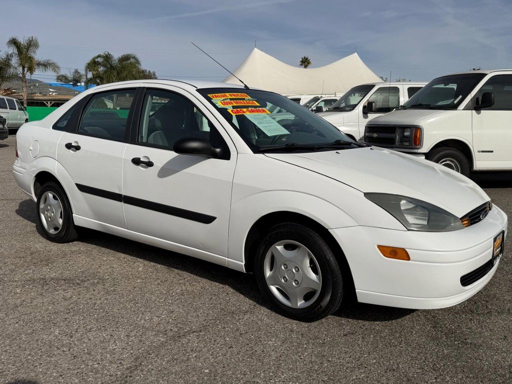 Used 2003 Ford Focus LX image 3