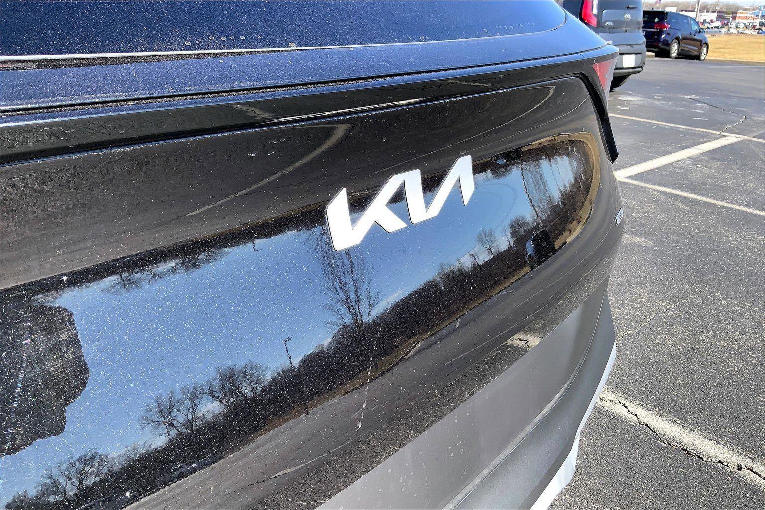 Used 2023 Kia Sportage LX image 26