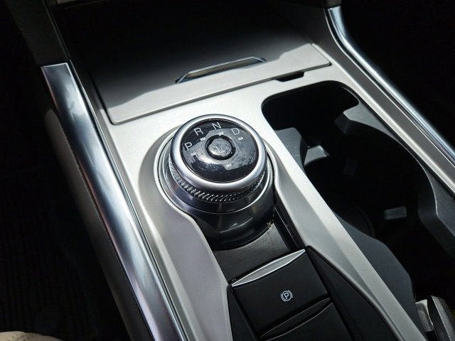 Used 2023 Ford Explorer Platinum w/ Technology Package image 31