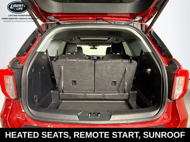 Certified 2022 Ford Explorer XLT w/ Equipment Group 202A image 25