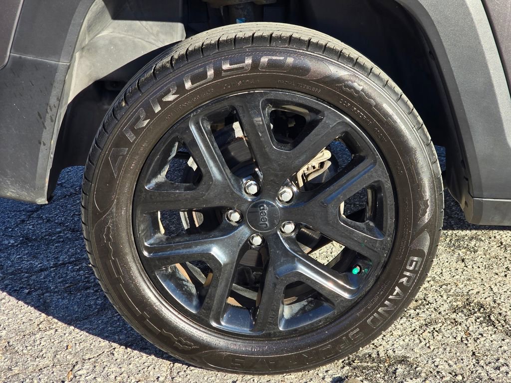 Used 2016 Jeep Renegade Latitude image 12