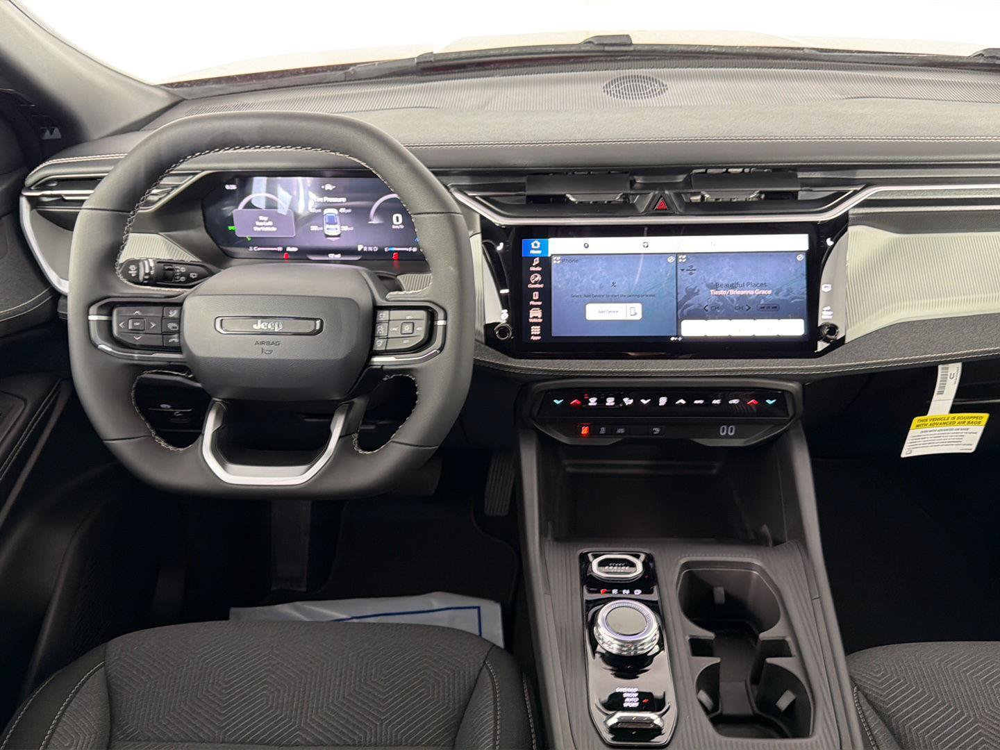 New 2026 Jeep Cherokee Laredo AWD/4WD image 8