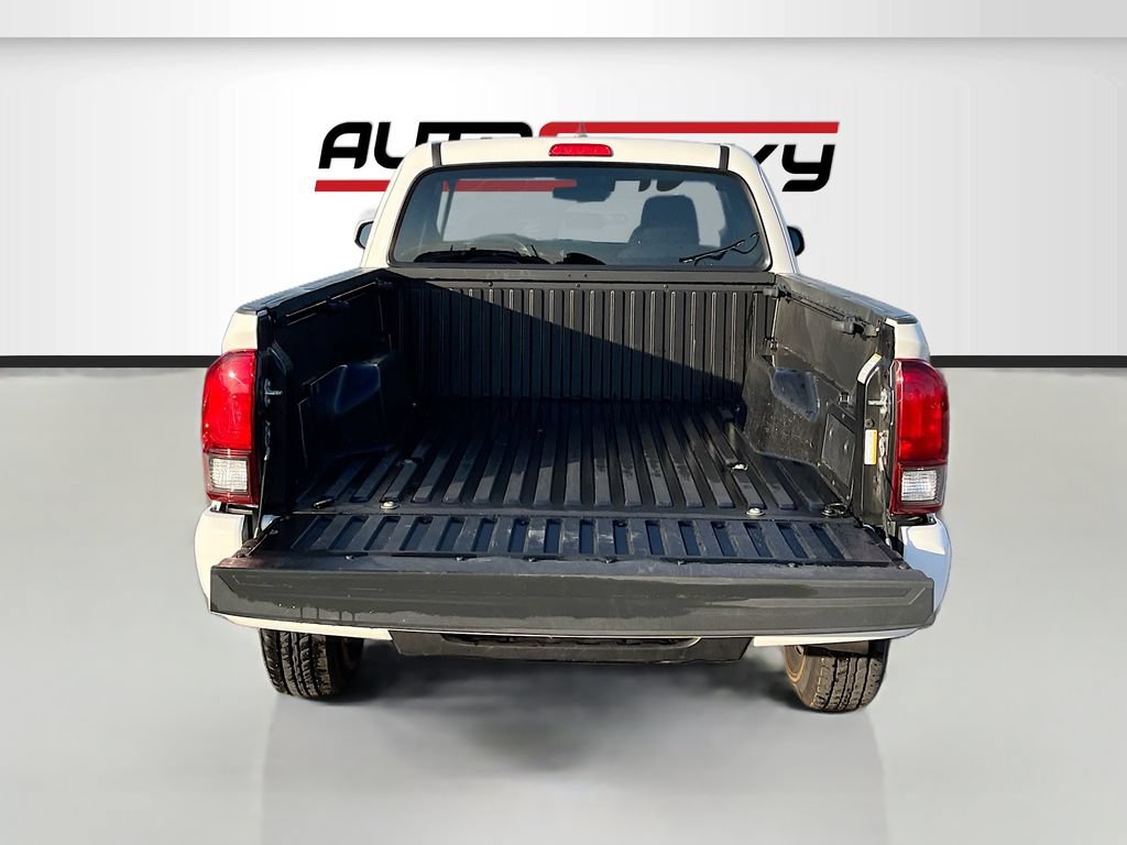 Used 2023 Toyota Tacoma SR AWD/4WD image 24