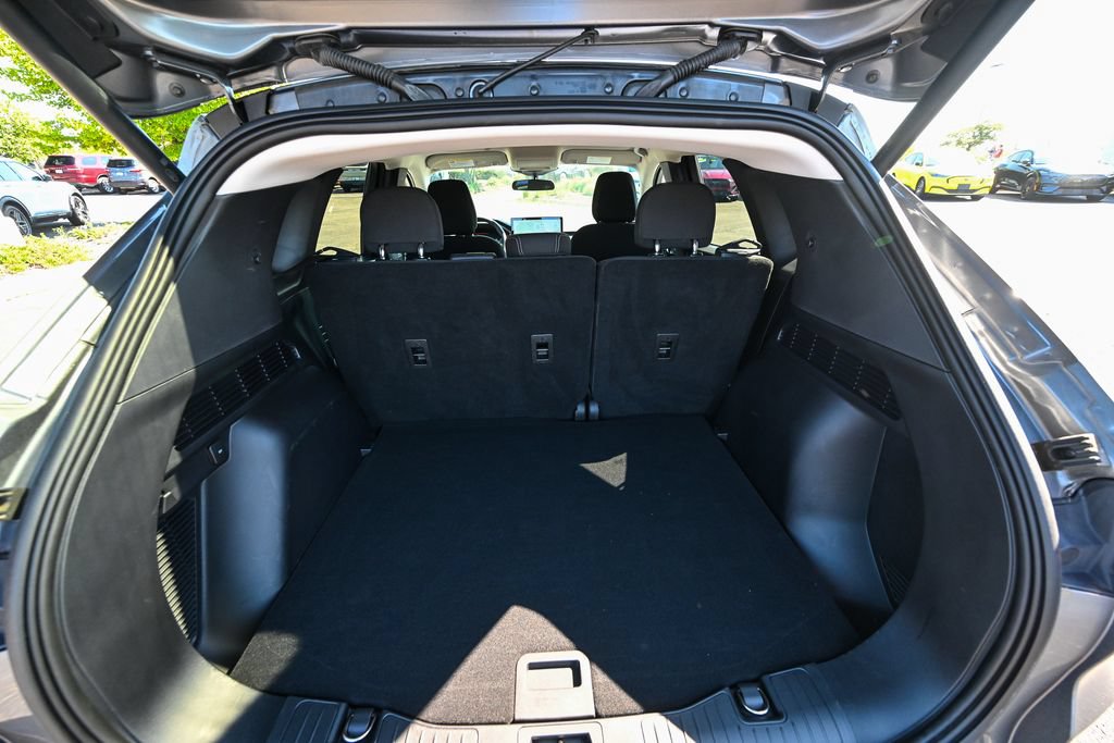 Used 2023 Ford Escape Active w/ Tech Pack #2 AWD/4WD image 16