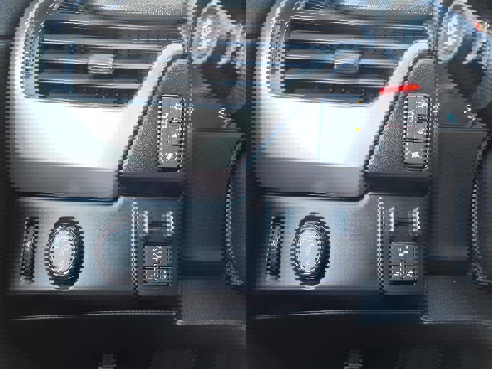 Used 2017 Chevrolet Tahoe LT image 24