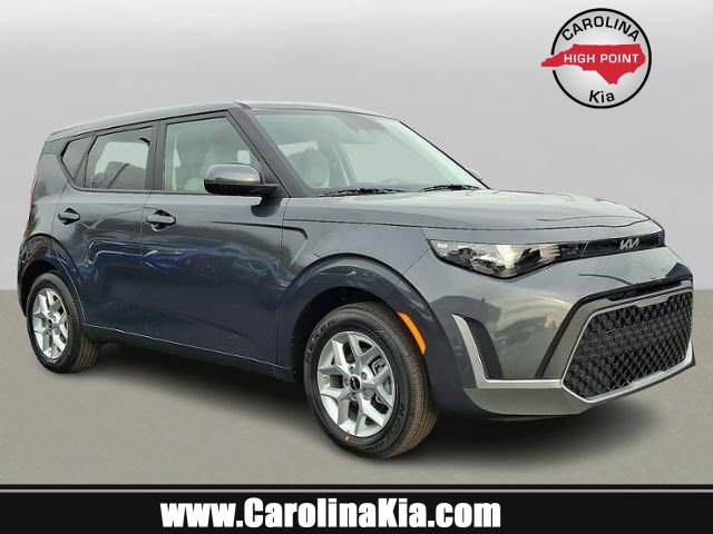 New 2025 Kia Soul LX