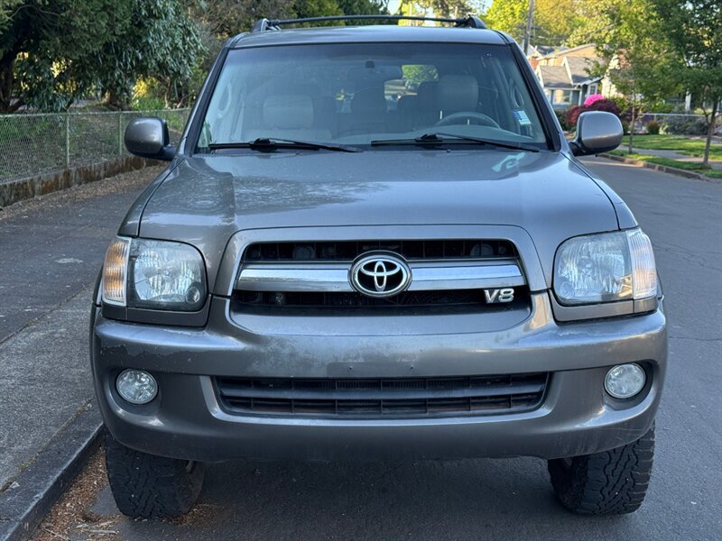 Used 2006 Toyota Sequoia Limited AWD/4WD image 4