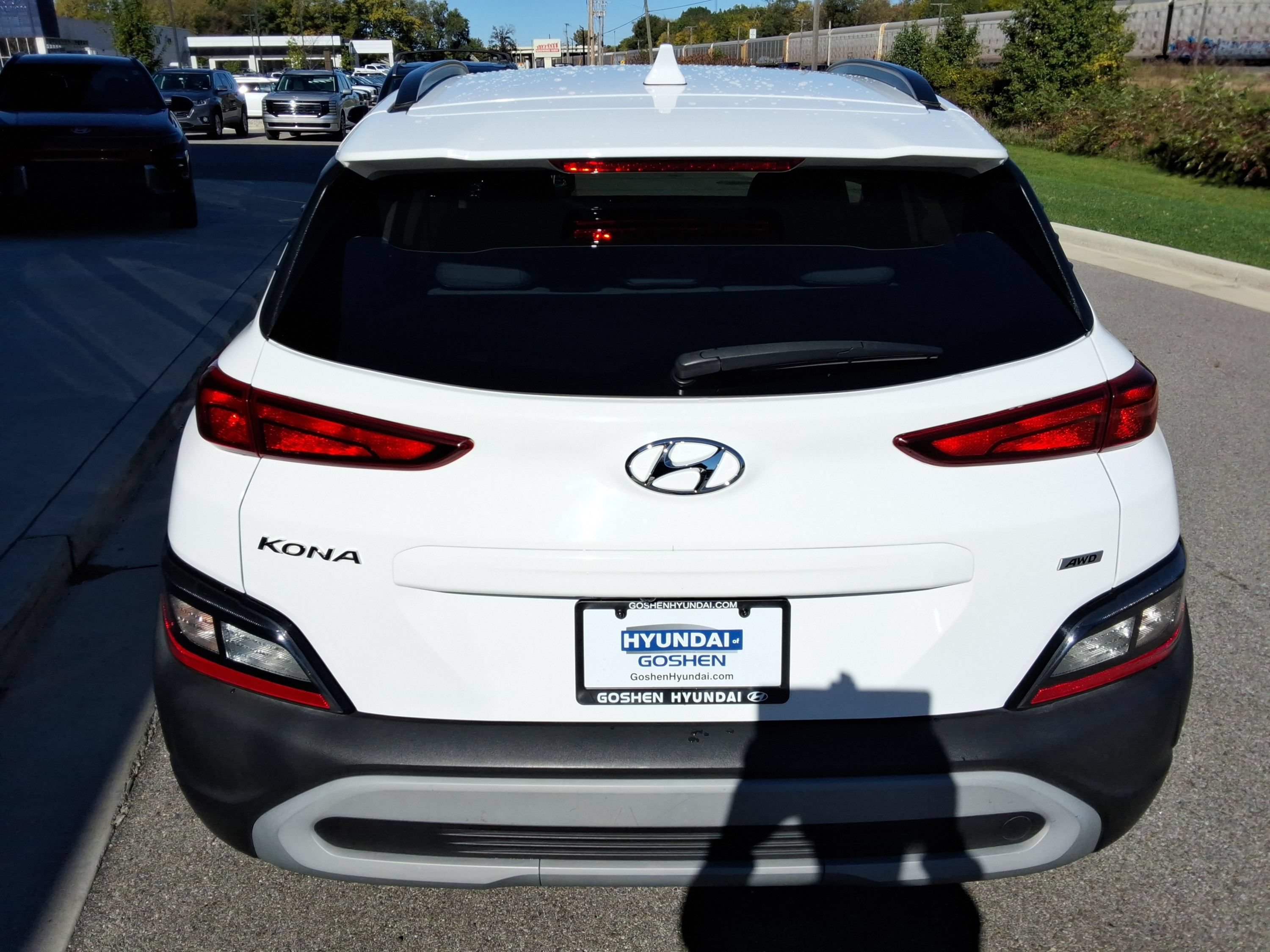 Used 2023 Hyundai Kona SEL AWD/4WD image 12