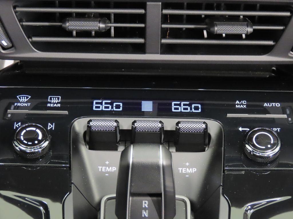 Certified 2025 Porsche 911 Carrera 4 GTS AWD/4WD image 27