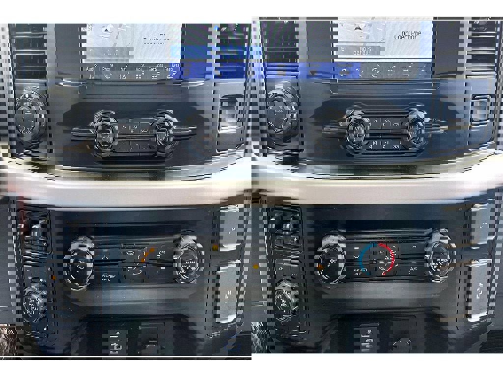 Used 2023 Ford F150 XLT w/ Trailer Tow Package AWD/4WD image 25