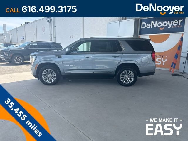 Used 2025 GMC Yukon Denali AWD/4WD image 8