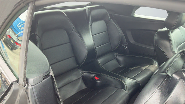 Used 2022 Ford Mustang Premium RWD image 21