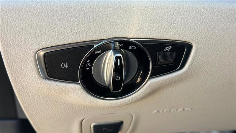 Used 2022 Mercedes-Benz E 350 4MATIC Sedan w/ Driver Assistance Package image 37