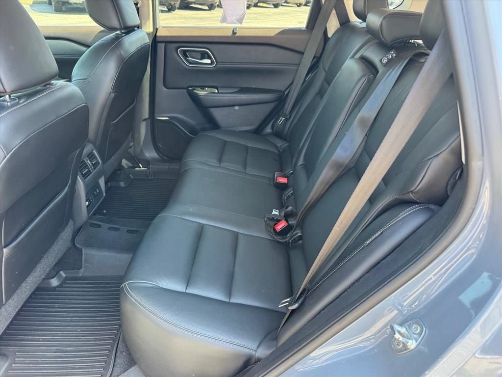 Used 2021 Nissan Rogue SL w/ Premium Package FWD image 14