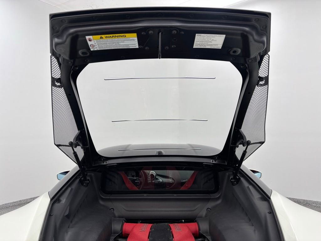 Used 2020 Ferrari F8 Tributo image 40