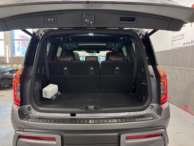 New 2026 Nissan Armada Platinum image 14