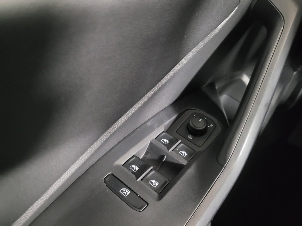 Used 2020 Volkswagen Jetta SEL image 27