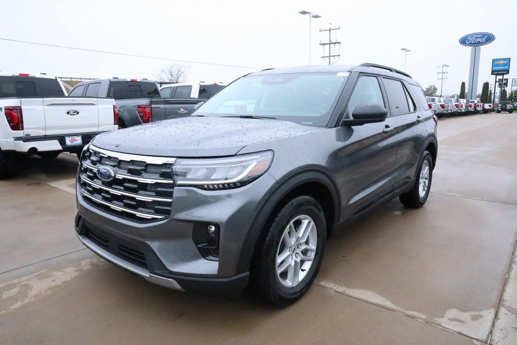 New 2026 Ford Explorer Active w/ Active Comfort Package image 9