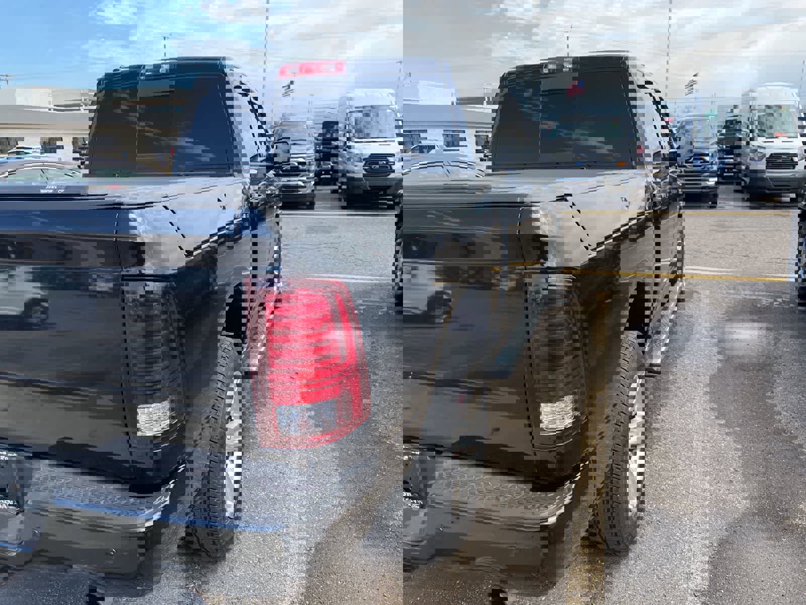 Used 2015 RAM 1500 Sport w/ Sport Premium Group image 16