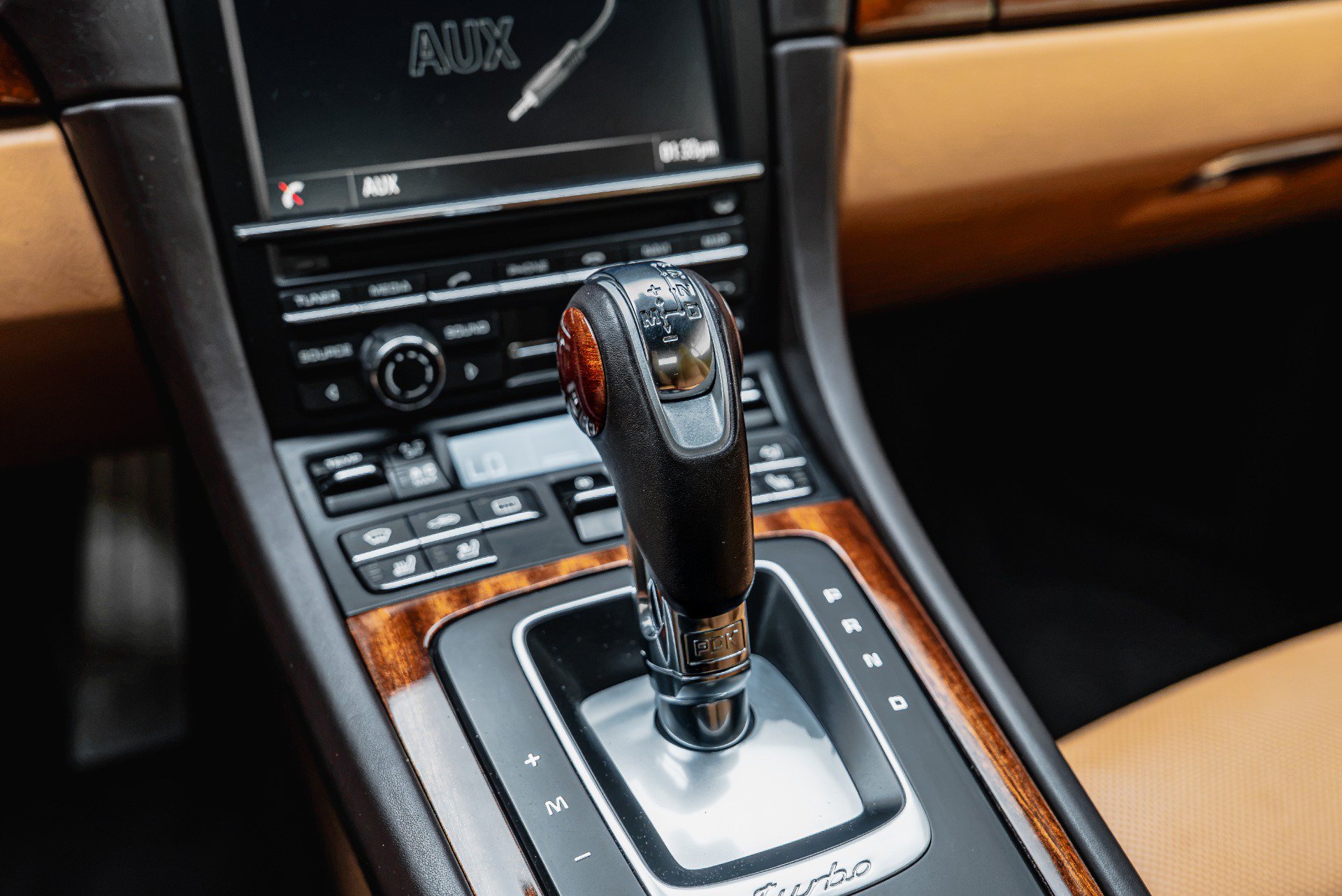 Used 2015 Porsche 911 Turbo AWD/4WD image 44