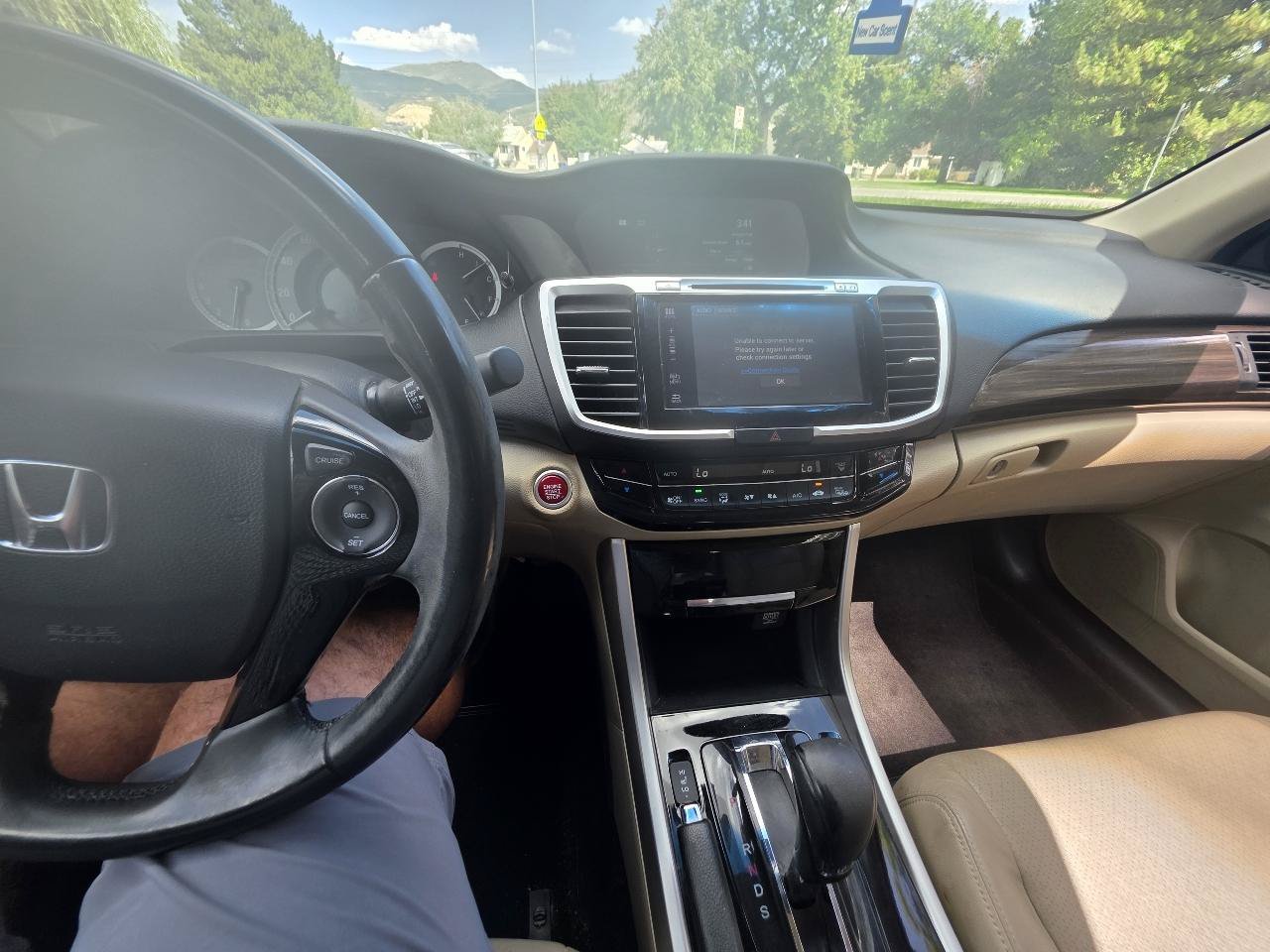 Used 2017 Honda Accord EX-L image 13