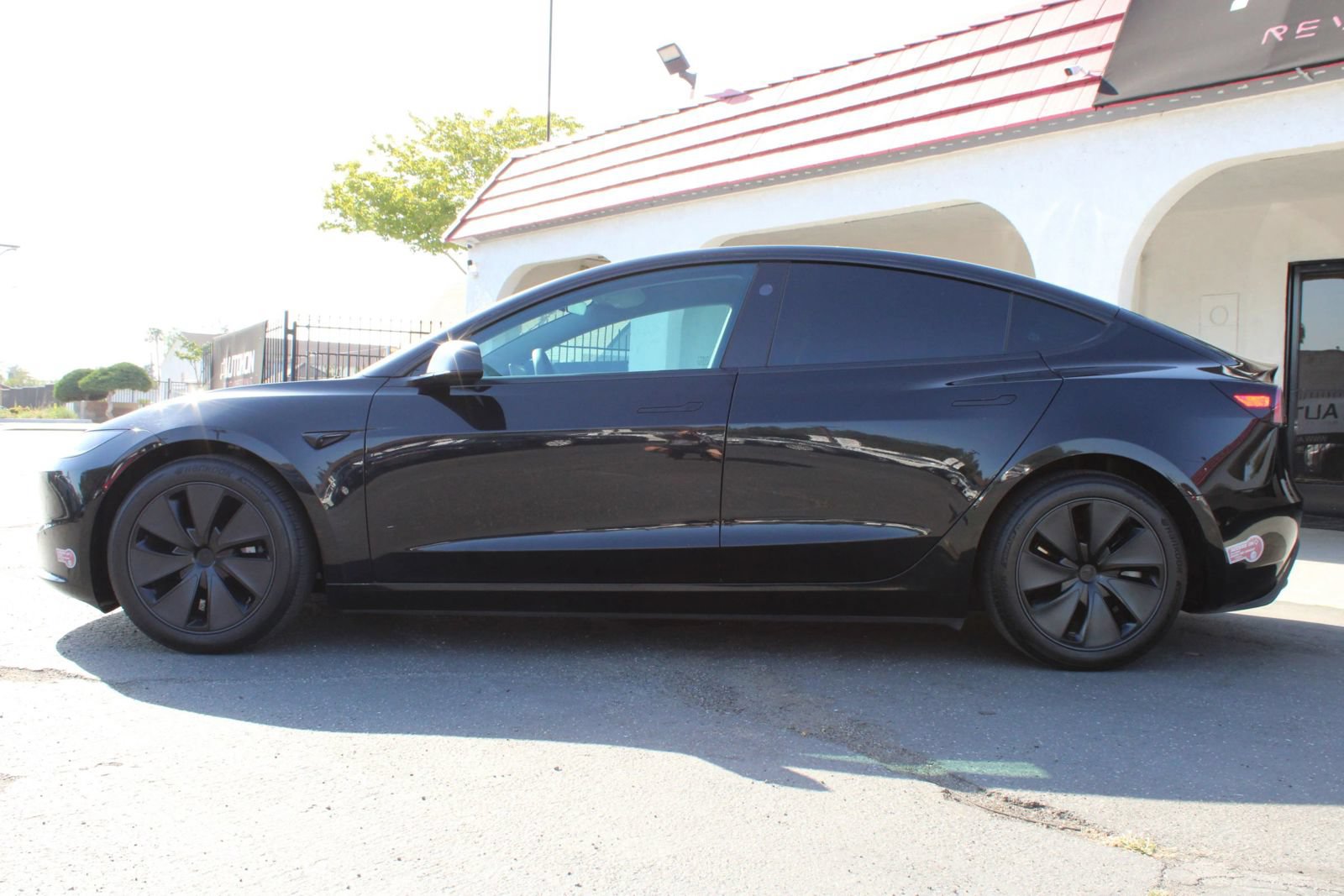 Used 2024 Tesla Model 3 Long Range AWD/4WD image 10