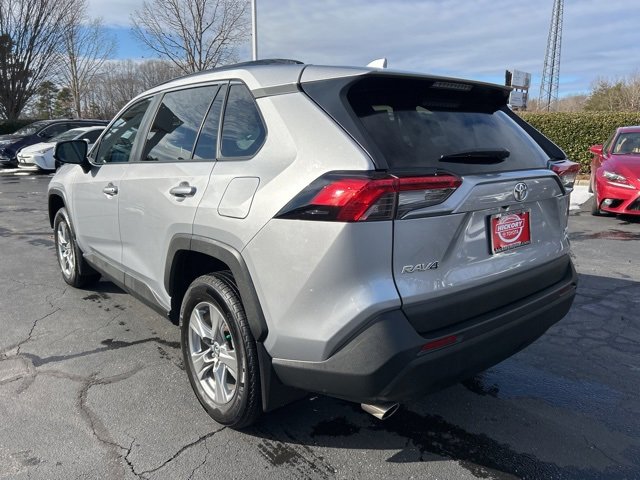 Used 2024 Toyota RAV4 XLE image 9