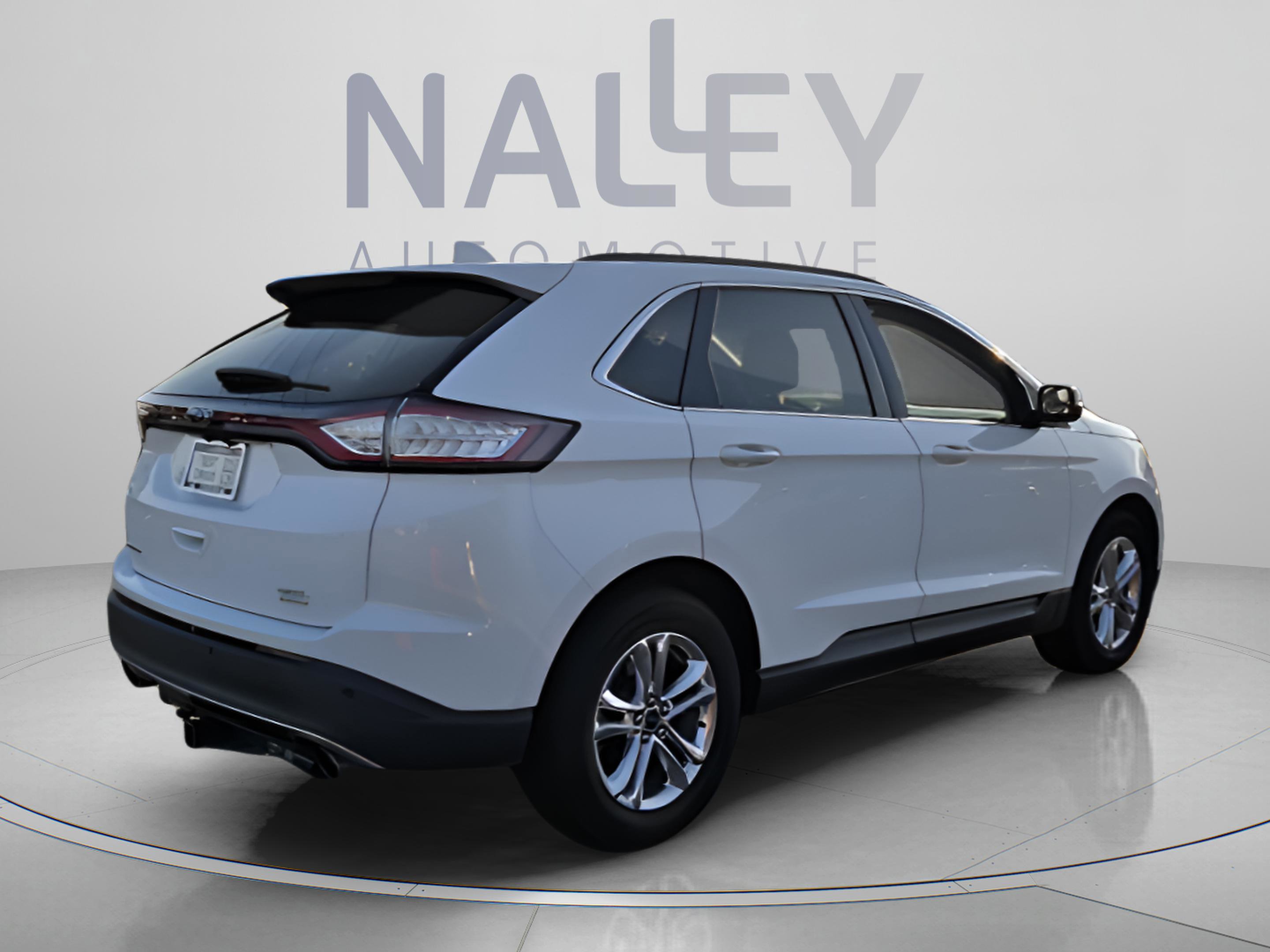 Used 2017 Ford Edge SEL w/ Equipment Group 201A image 5