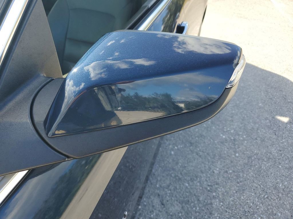 Used 2019 Chevrolet Malibu Premier w/ Sun and Wheel Package image 21