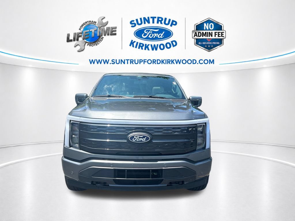 Used 2025 Ford F150 Lightning Platinum AWD/4WD image 10