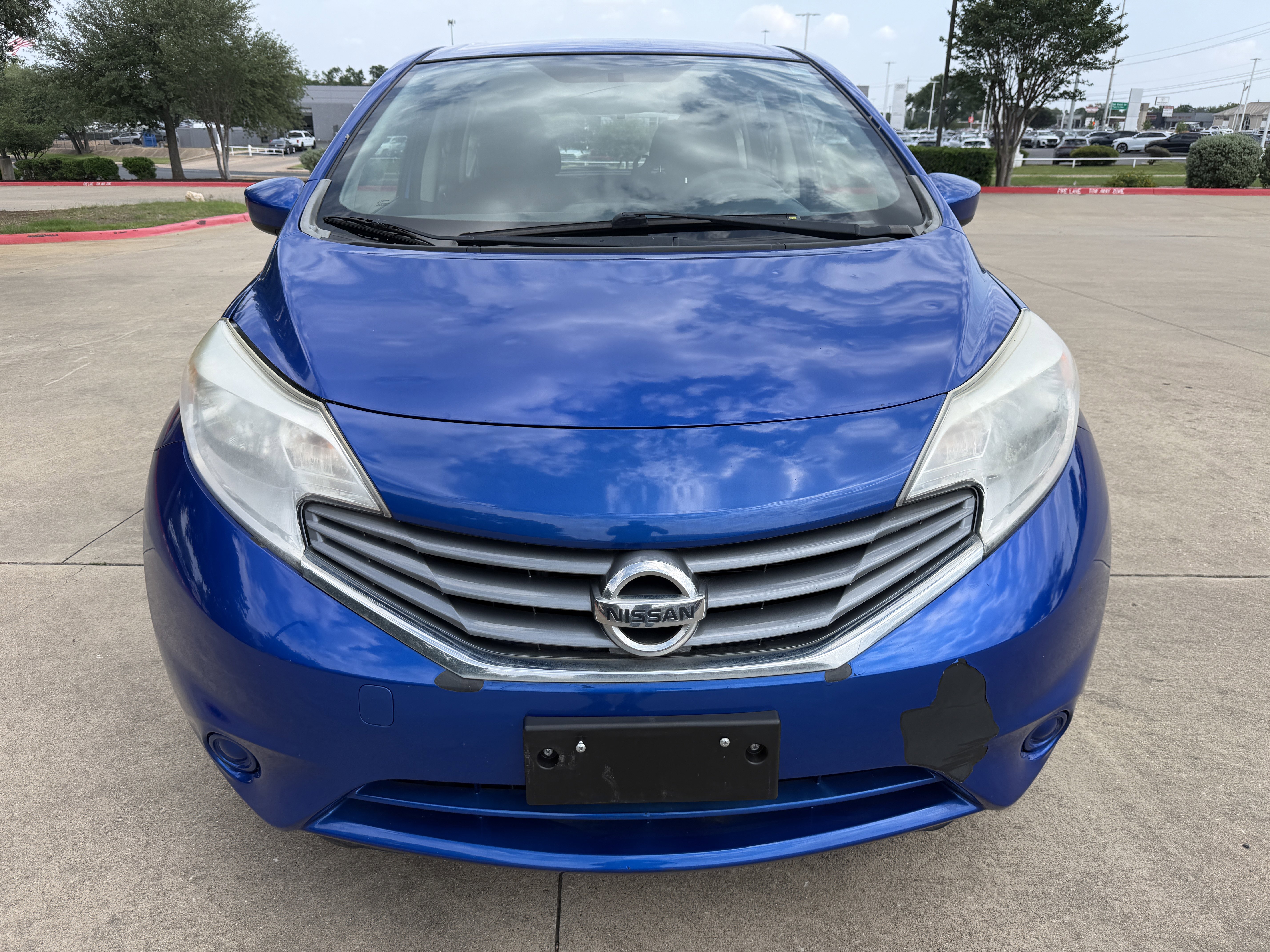 Used 2015 Nissan Versa Note S FWD image 2