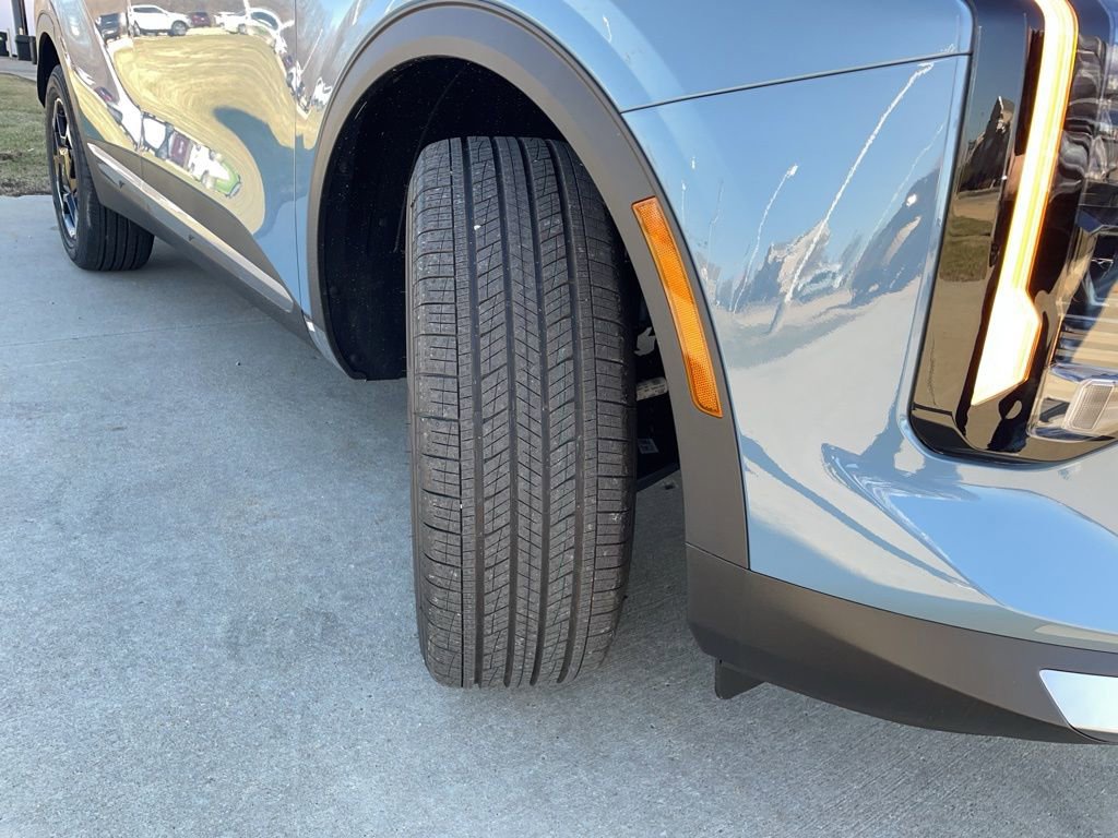 New 2026 Kia Sportage EX image 17