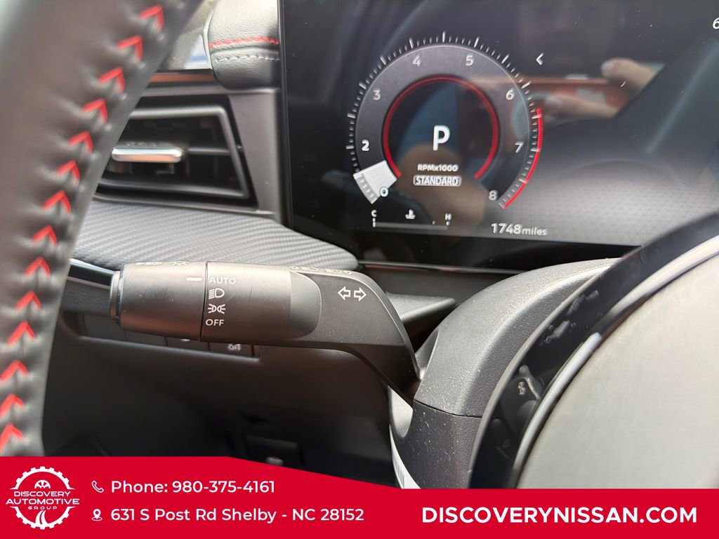 Certified 2025 Nissan Kicks SR FWD image 23