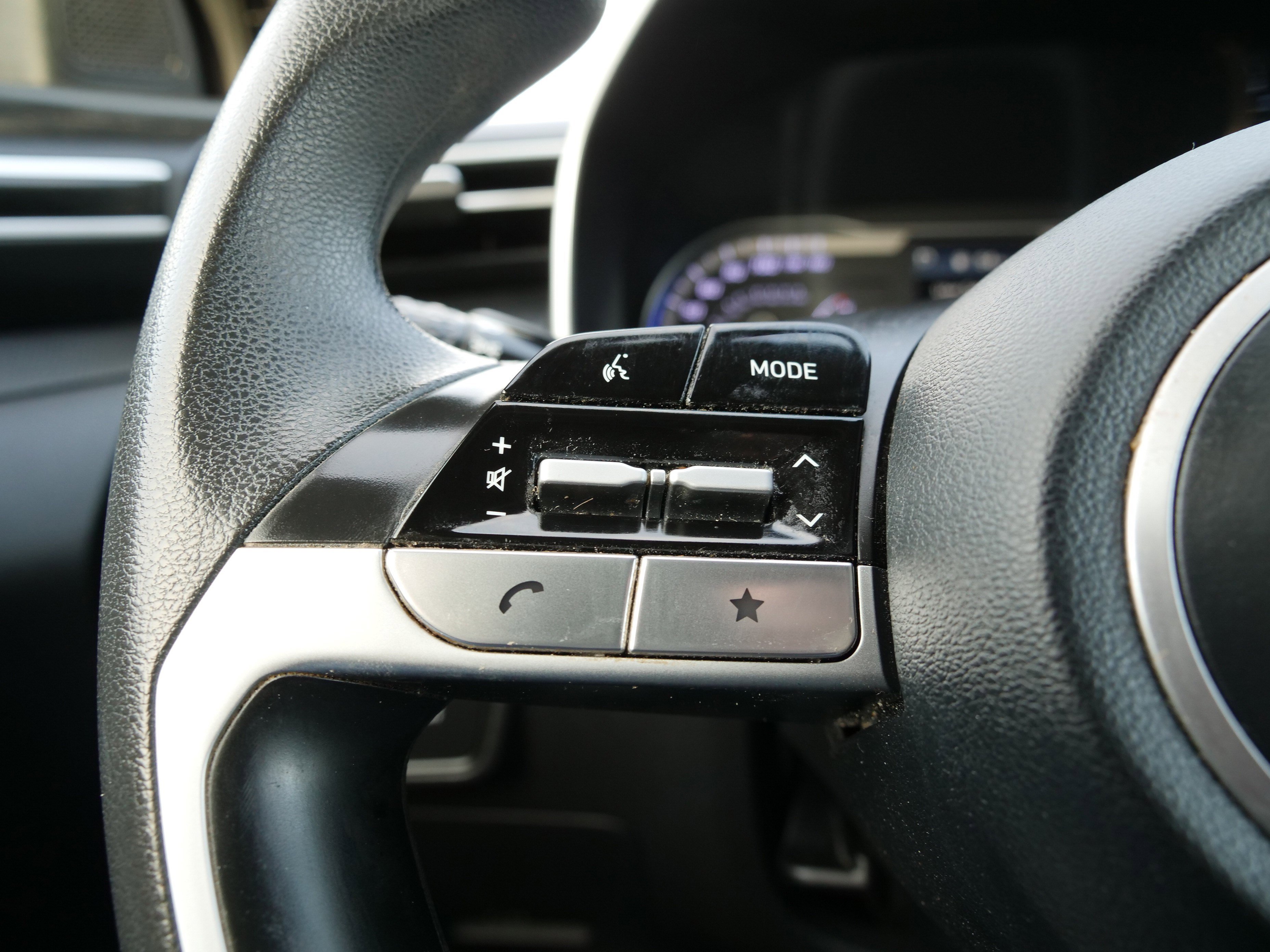 Used 2023 Hyundai Santa Cruz SEL image 22