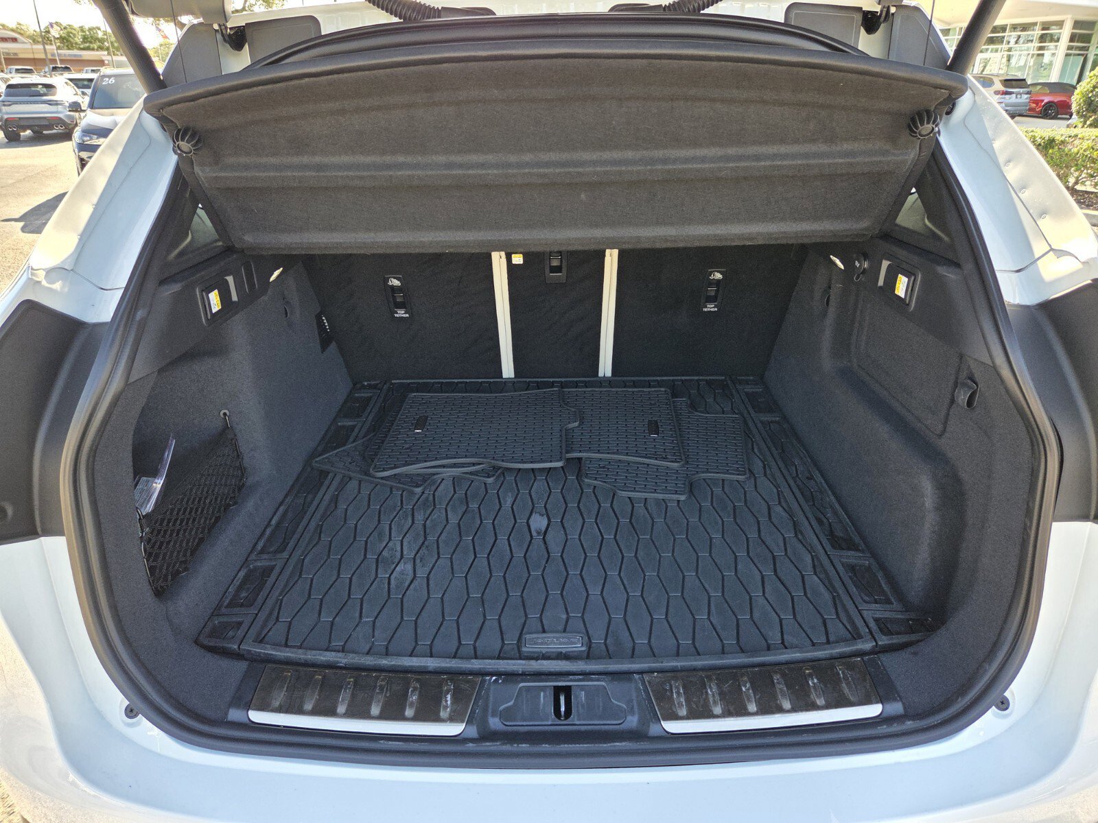 Used 2026 Jaguar F-PACE R-Dynamic S image 14