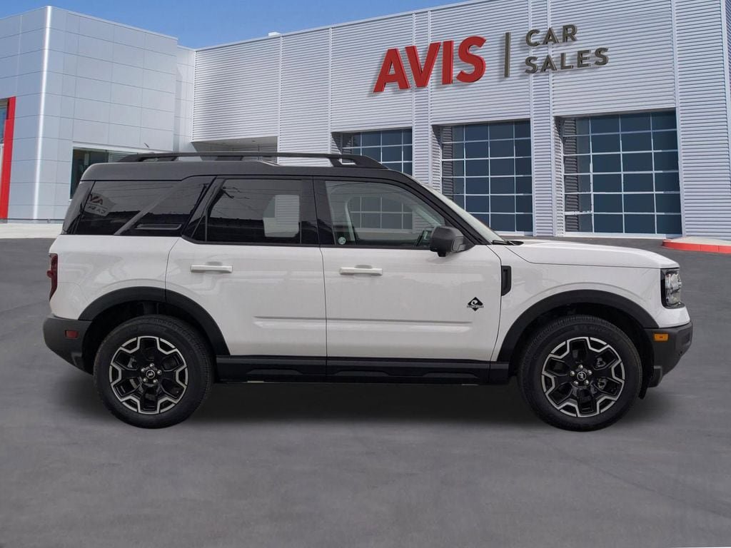 Used 2025 Ford Bronco Sport Outer Banks w/ Outer Banks Tech Package+ AWD/4WD image 7
